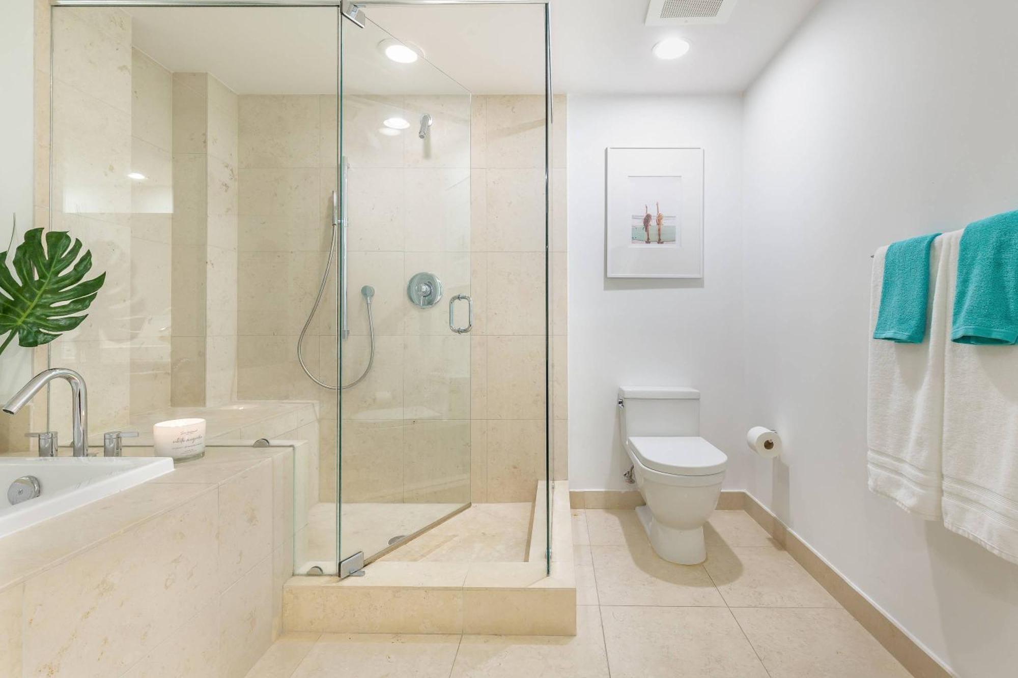 Apartment Mvr - Sky-high Style In Brickell