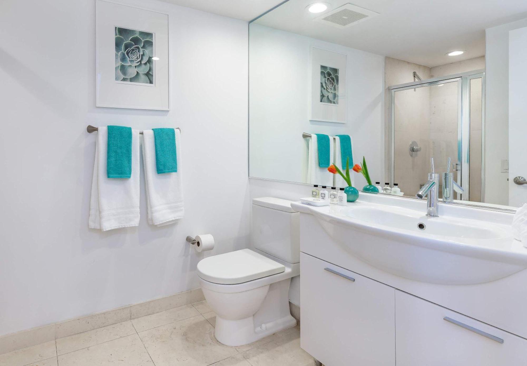 Mvr - Sky-high Style In Brickell Apartment