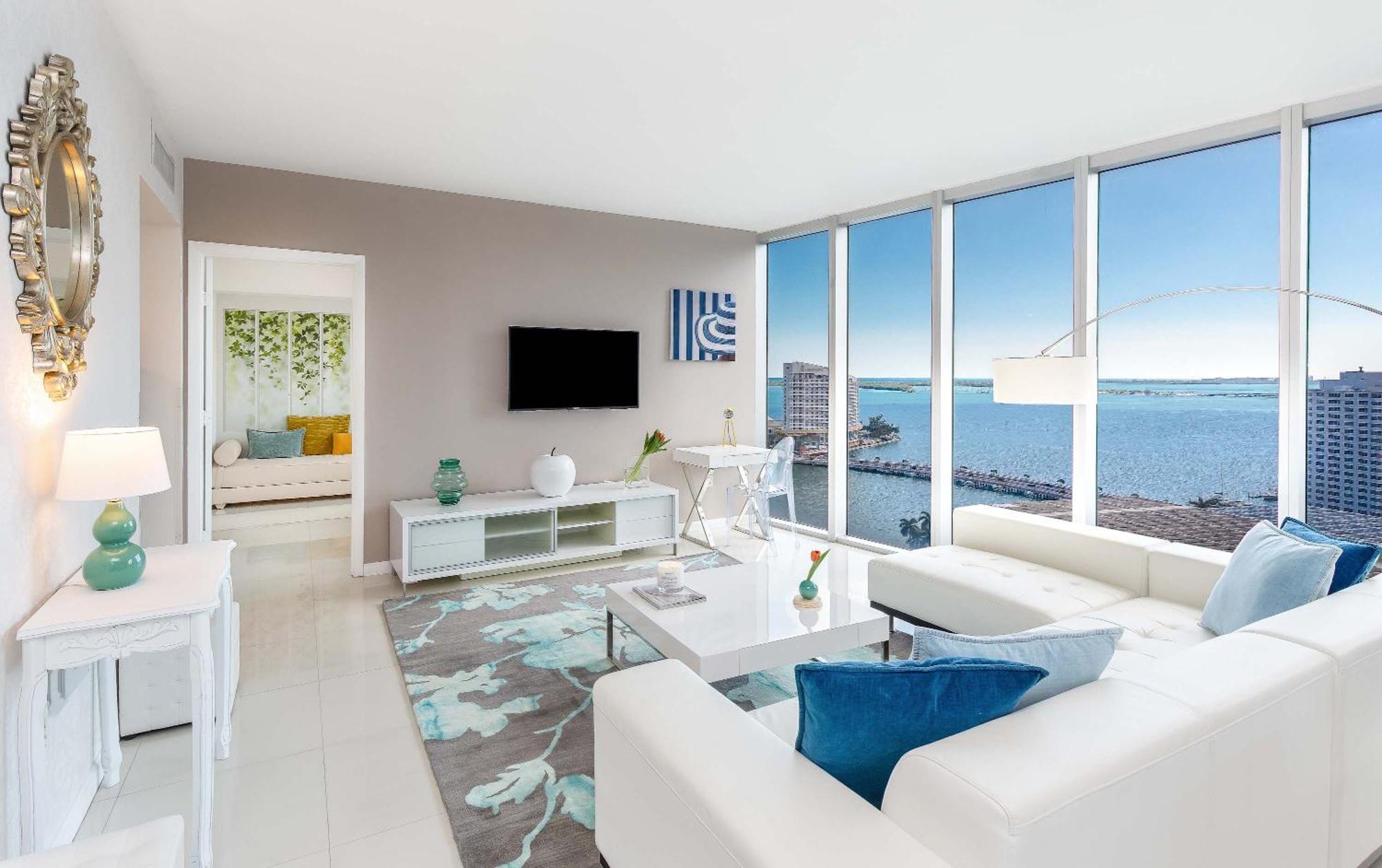 Mvr - Sky-high Style In Brickell Apartment